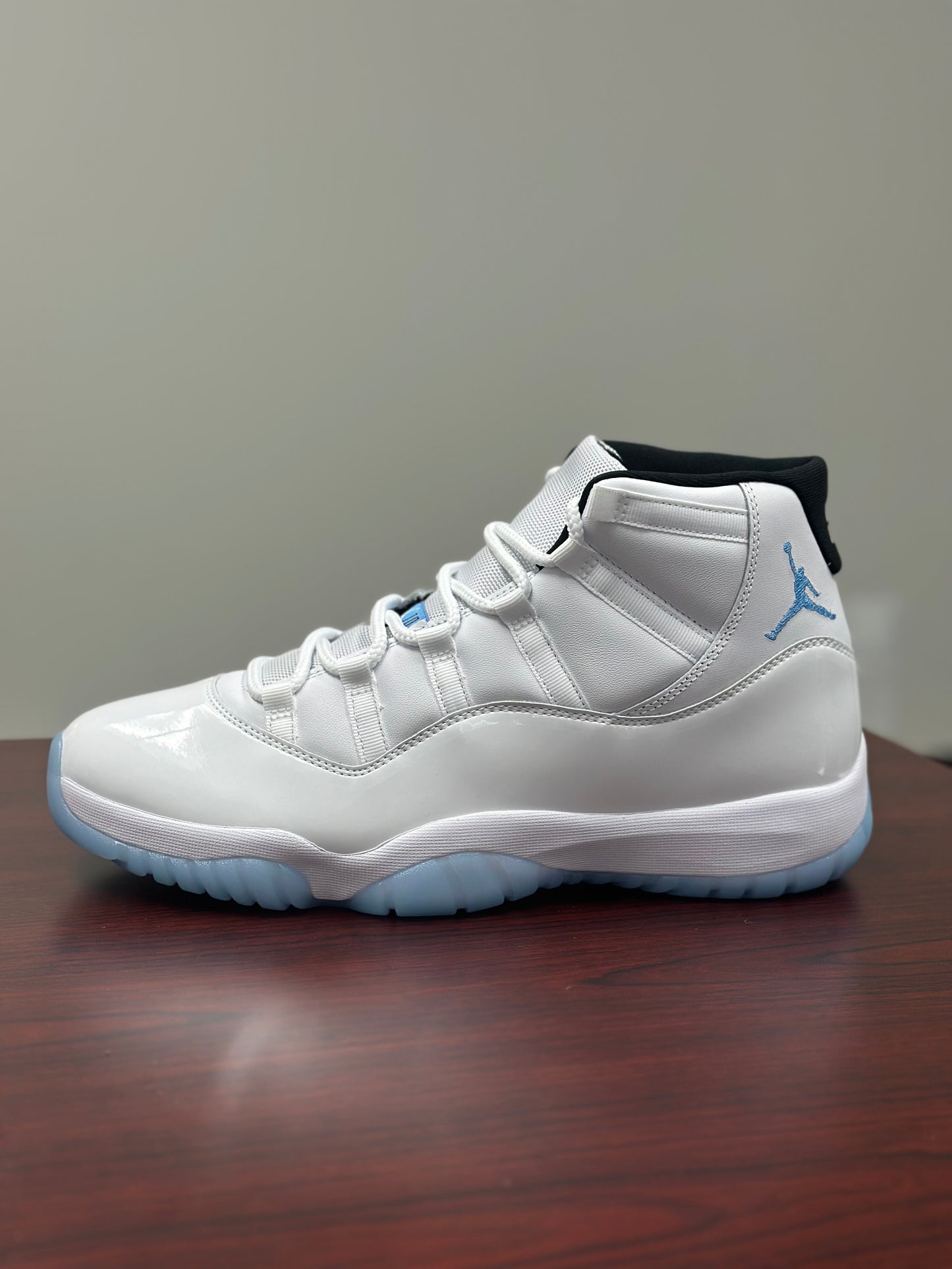 CT8012-104 Air Jordan 11 Legend Blue 2024 Men Size