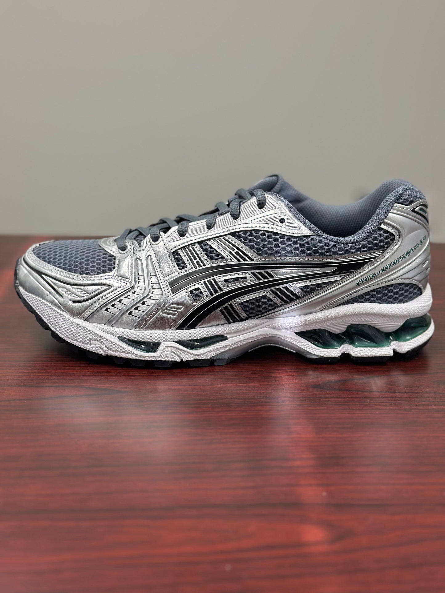 ASICS Gel-Kayano 14 Metropolis Jasper Green Men Size